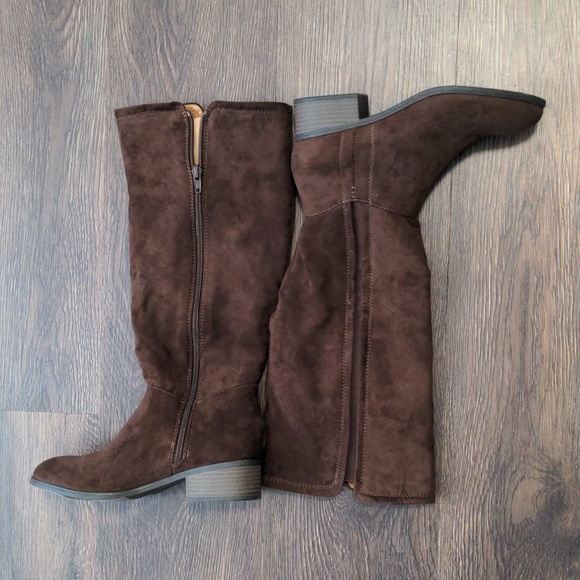 Universal Thread Shoes Universal Thread Womans Size 6 Brown Suede